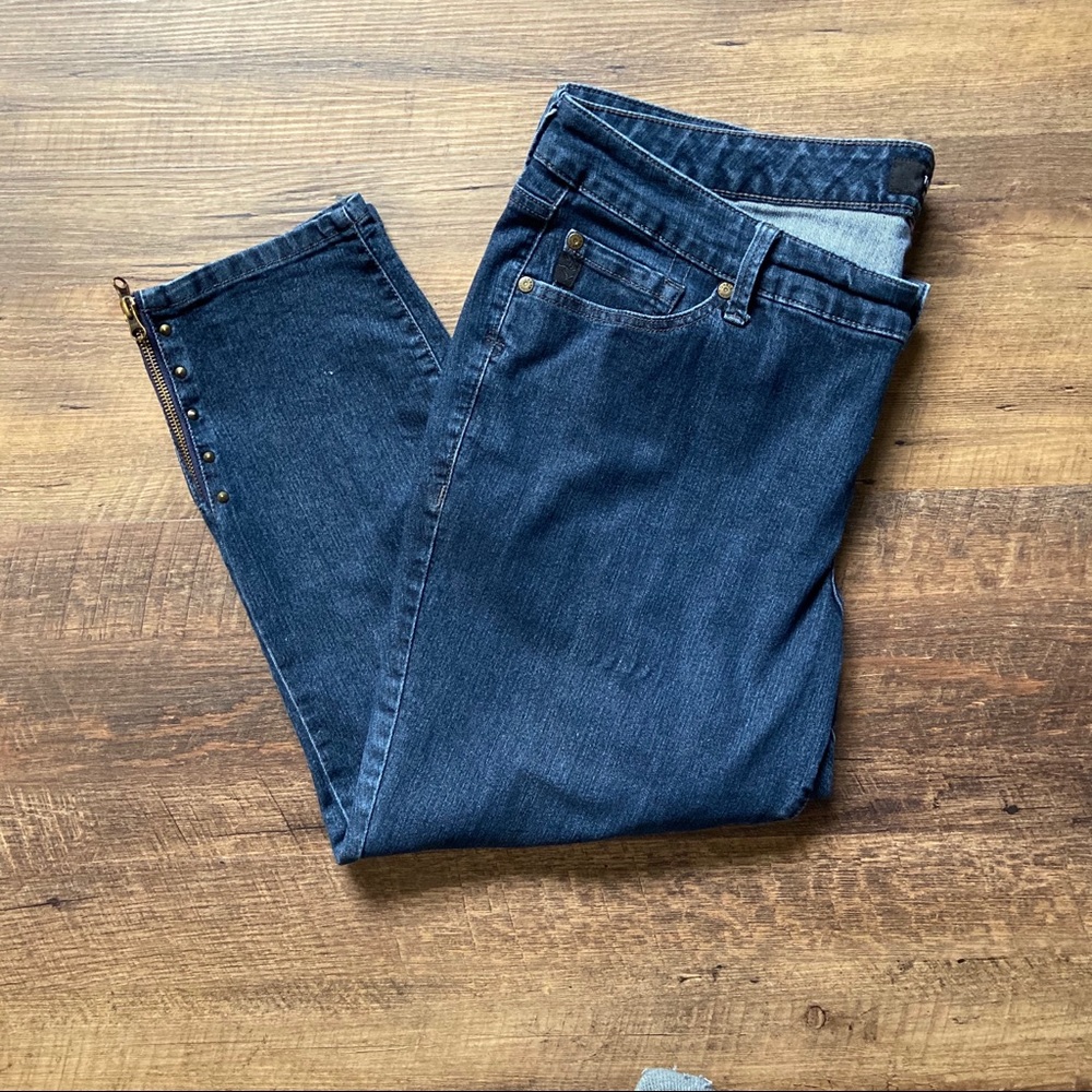 Torrid Dark Wash Capri, Studded Side Zip, 2 (more like 18)